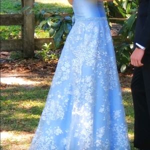 Ellie Wilde prom dress 👗